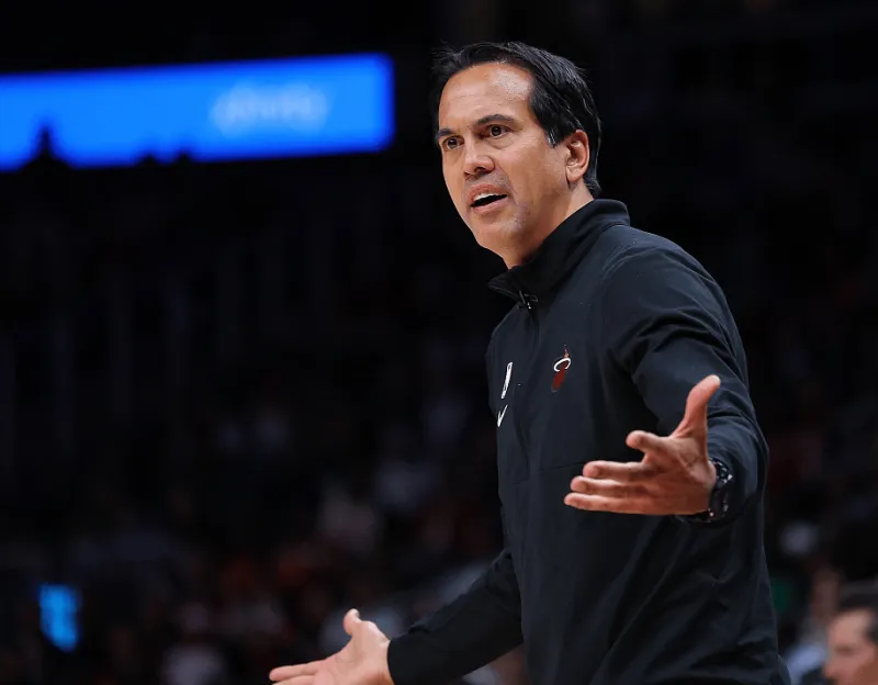 开云体育入口-斯波谈延期：我们都希望照常打，但场地条件确实无法满足