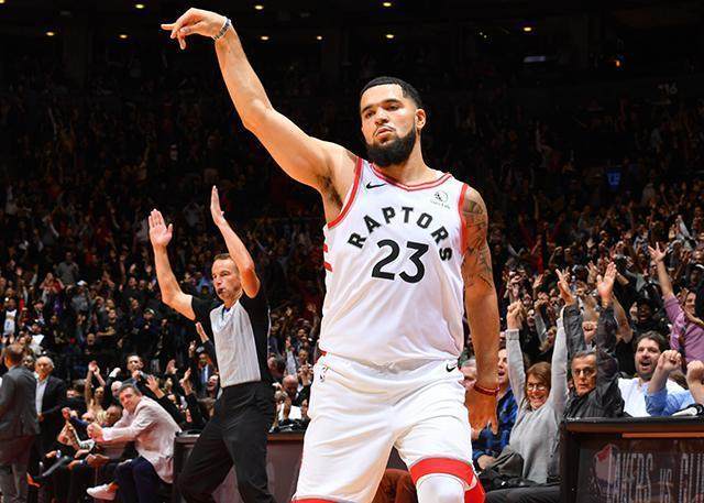 开云APP-拒绝1.13亿大合同？范弗利特状态下滑或后悔不已