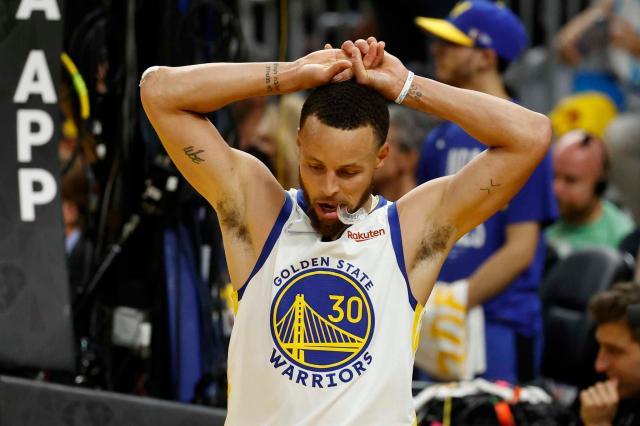 开云APP-首战惨败依旧没有丢失信心，勇士全队依旧保持冷静