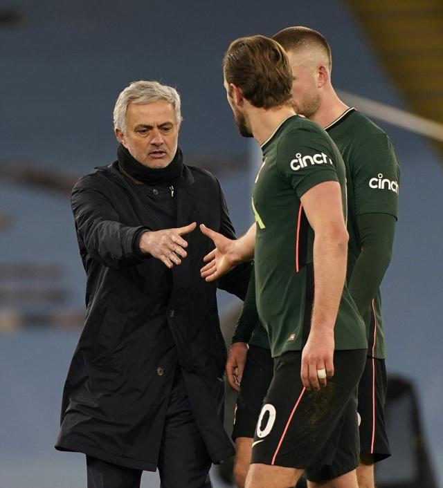 开云-穆帅负瓜 看客警告：你的流量正在变成你的麻烦