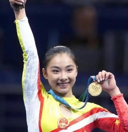 开云官网-奥运冠军刘璇：36岁结4次婚，都嫁同一人，丈夫真实身份曝光|体操|王弢|平衡木|摘金|婚礼_新浪娱乐_新浪新闻